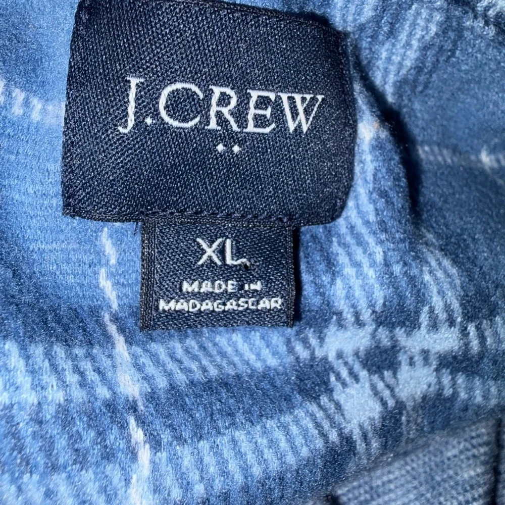 J.Crew Light Blue Plaid Flannel shacket jacket size XL